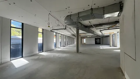 52 Katherine Street in Sandton has a 866m² Office Space Available To Let (14)